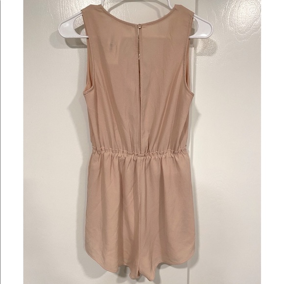 ILLA ILLA Blush Romper - Picture 2 of 3